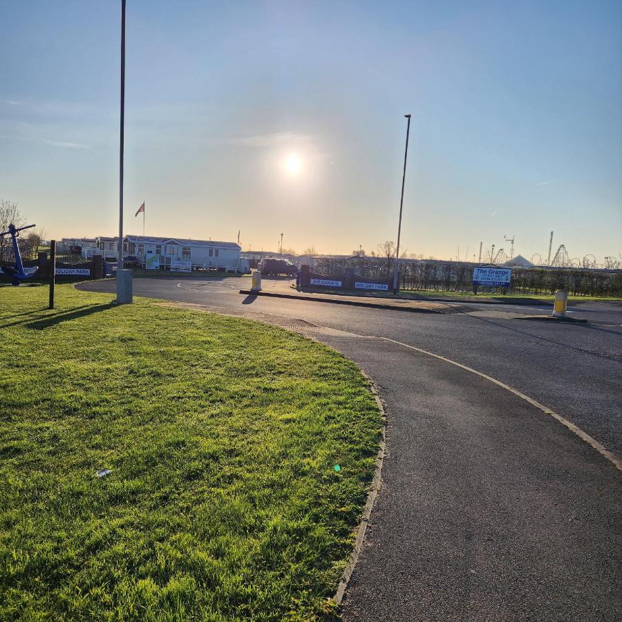3 Bedroom Caravan At The Grange Holiday Park, Chapel Road Ingoldmells Addlethorpe ภายนอก รูปภาพ